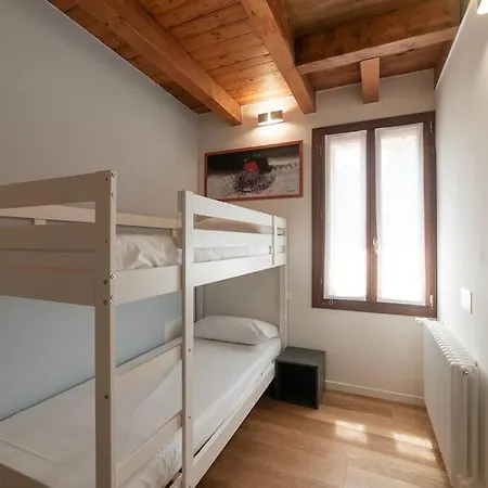 Dimora Acquamarina البندقية