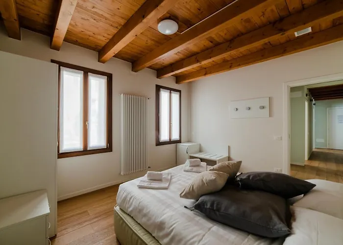 Appartement Dimora Acquamarina Venetië